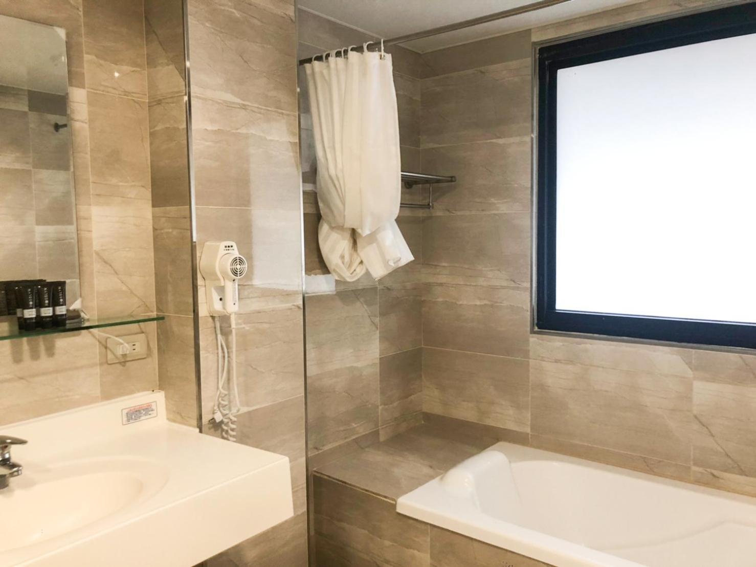 Doitsu Hotel Taipei Dış mekan fotoğraf